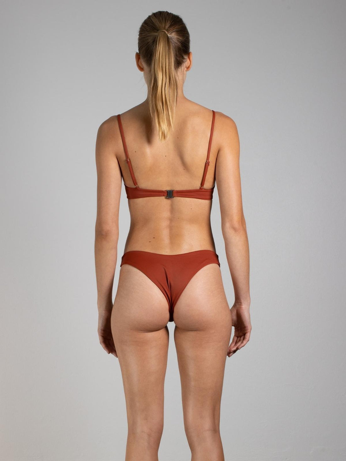 Eve Top Rust, adjustable balconette bikini top
